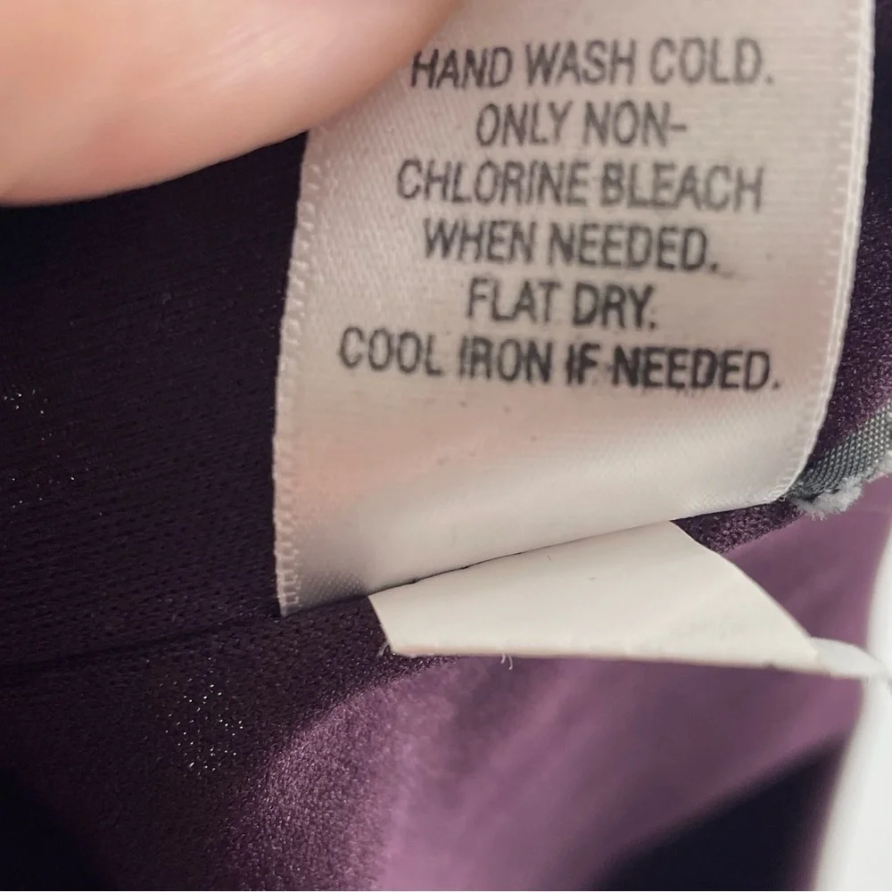 Dana Buchman Wine Colored Lace Lined Long Sleeve Mini Zip Back Scoop Neck Dress - Picture 10 of 10